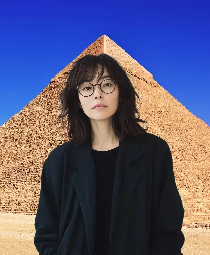 Portrait placed in a generated pyramid background